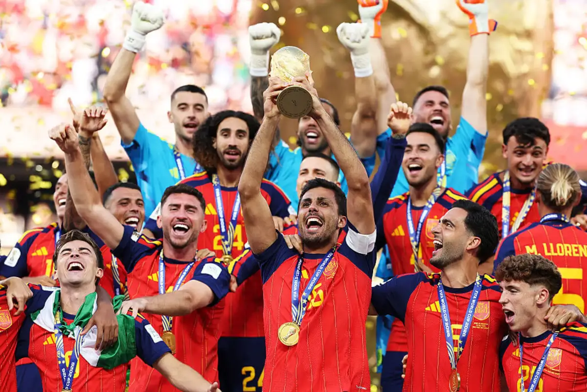 Tây Ban Nha xứng đáng là nhà vô địch World Cup: Chiến thắng của phương pháp trước sự hỗn loạn