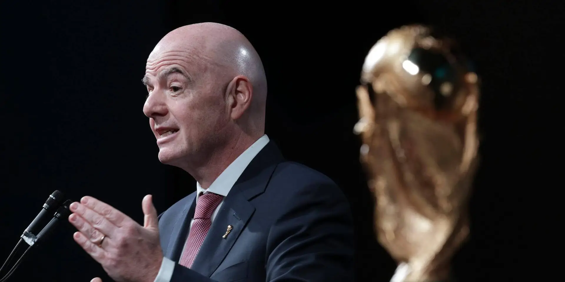 World Cup 2026: Cúp vàng, chén đắng!