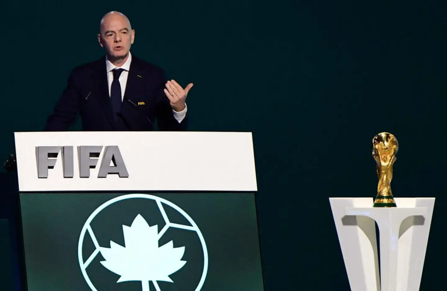 FIFA bầu Chủ tịch như thế nào và liệu Gianni Infantino có thể bị đánh bại?
